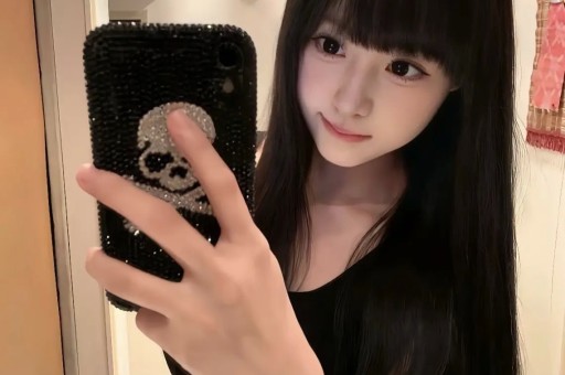 娱记大爆料！男顶流鹿晗的大瓜究竟是什么？